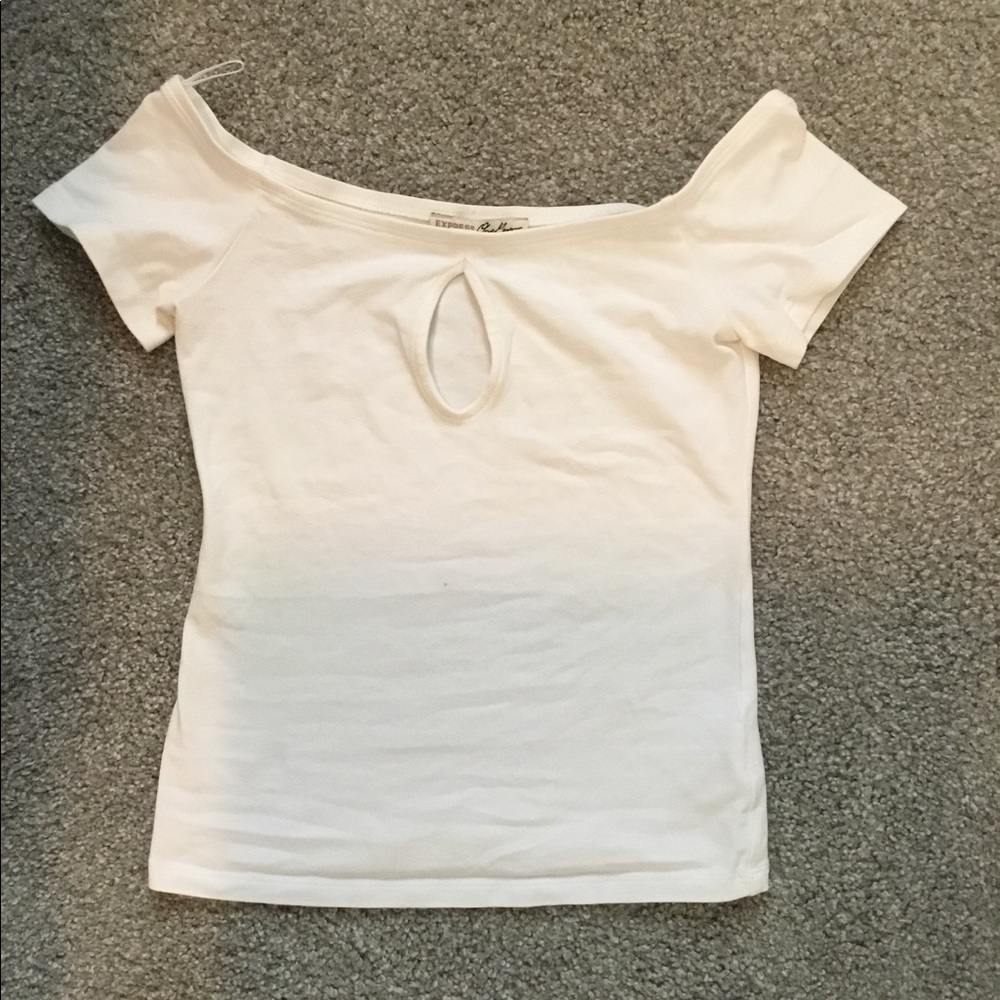 !!PRICE DROP!! White Express top!
